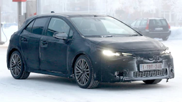 Toyota Auris spy shot 2018