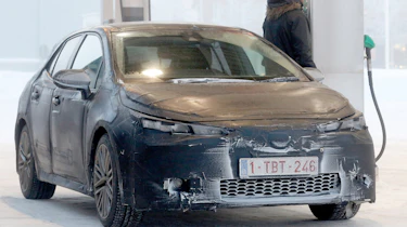 Toyota Auris spy shot 2018