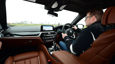 Alpina D5 S interior front