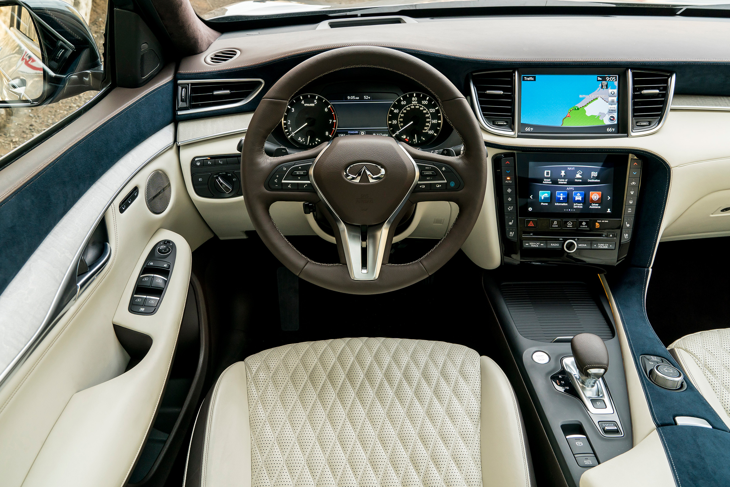 Infiniti QX50 - interior