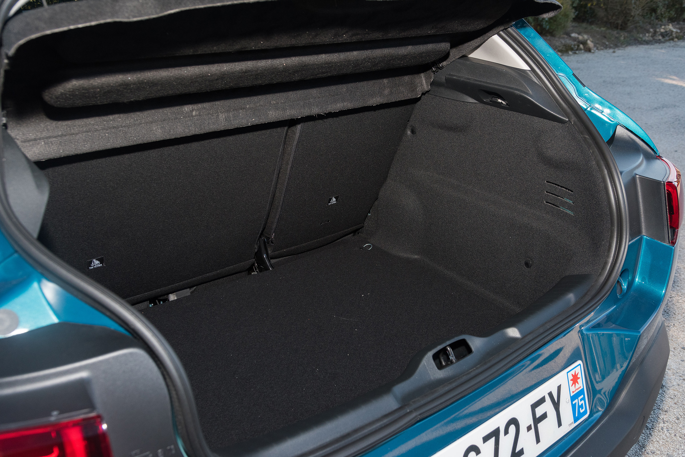 Citroen C4 Cactus - boot