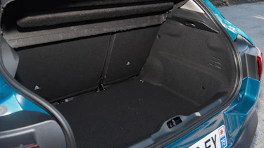 Citroen C4 Cactus - boot