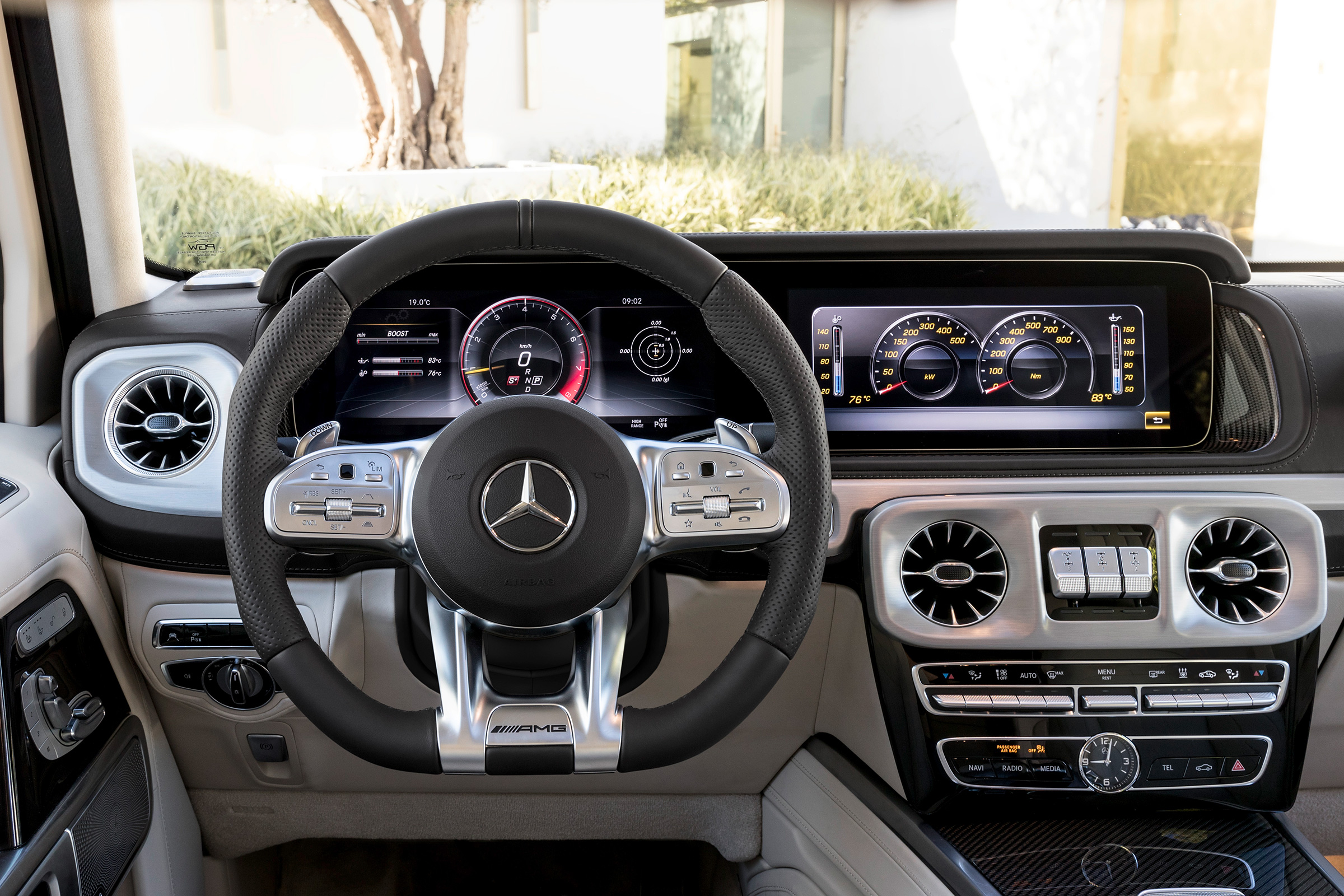 New Mercedes-AMG G 63 - steering wheel