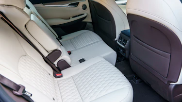 Infiniti QX50 - back seats