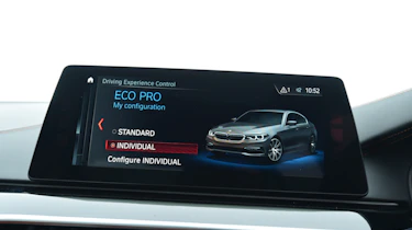 Alpina D5 S infotainment menu
