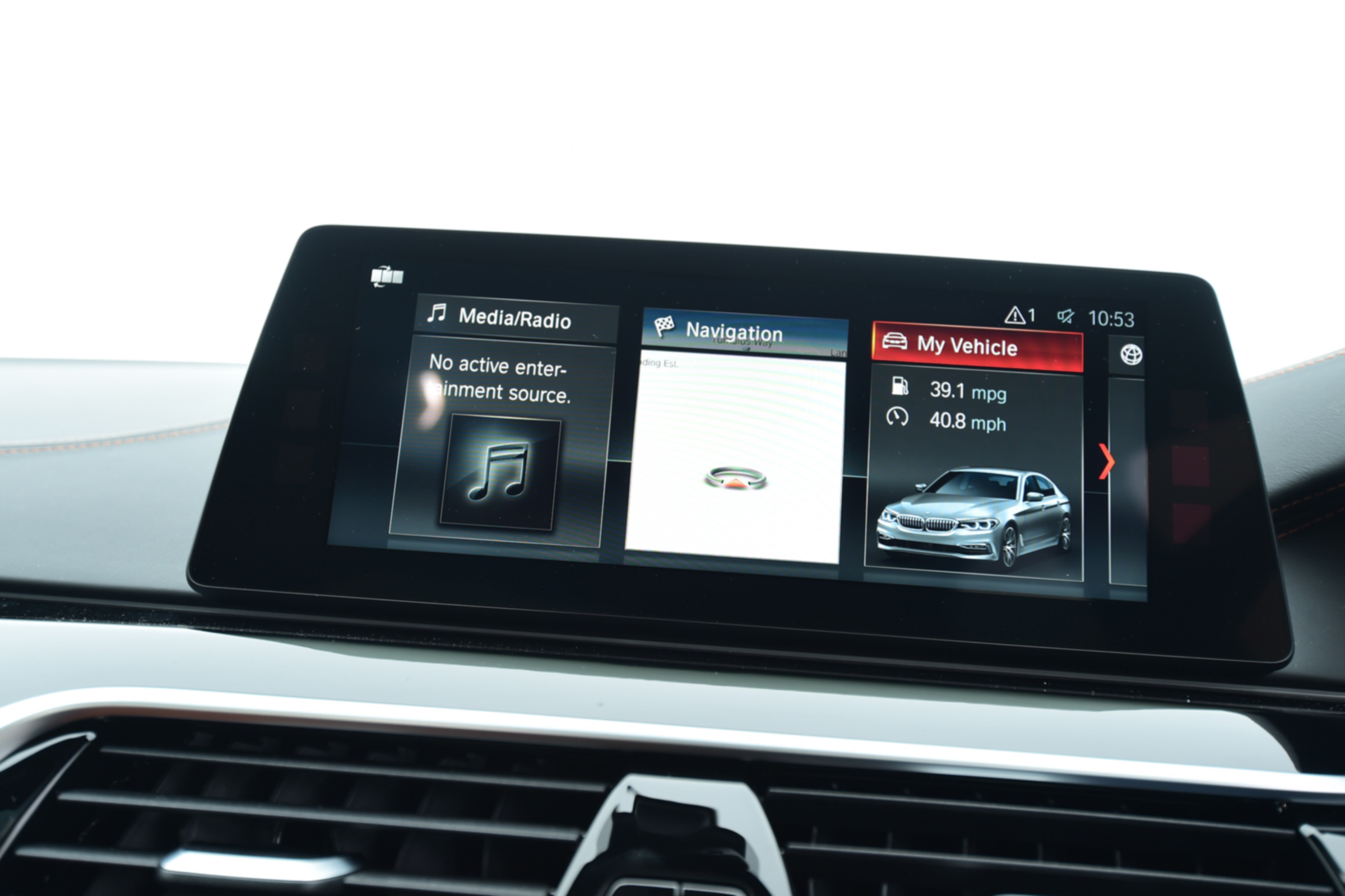 Alpina D5 S infotainment options