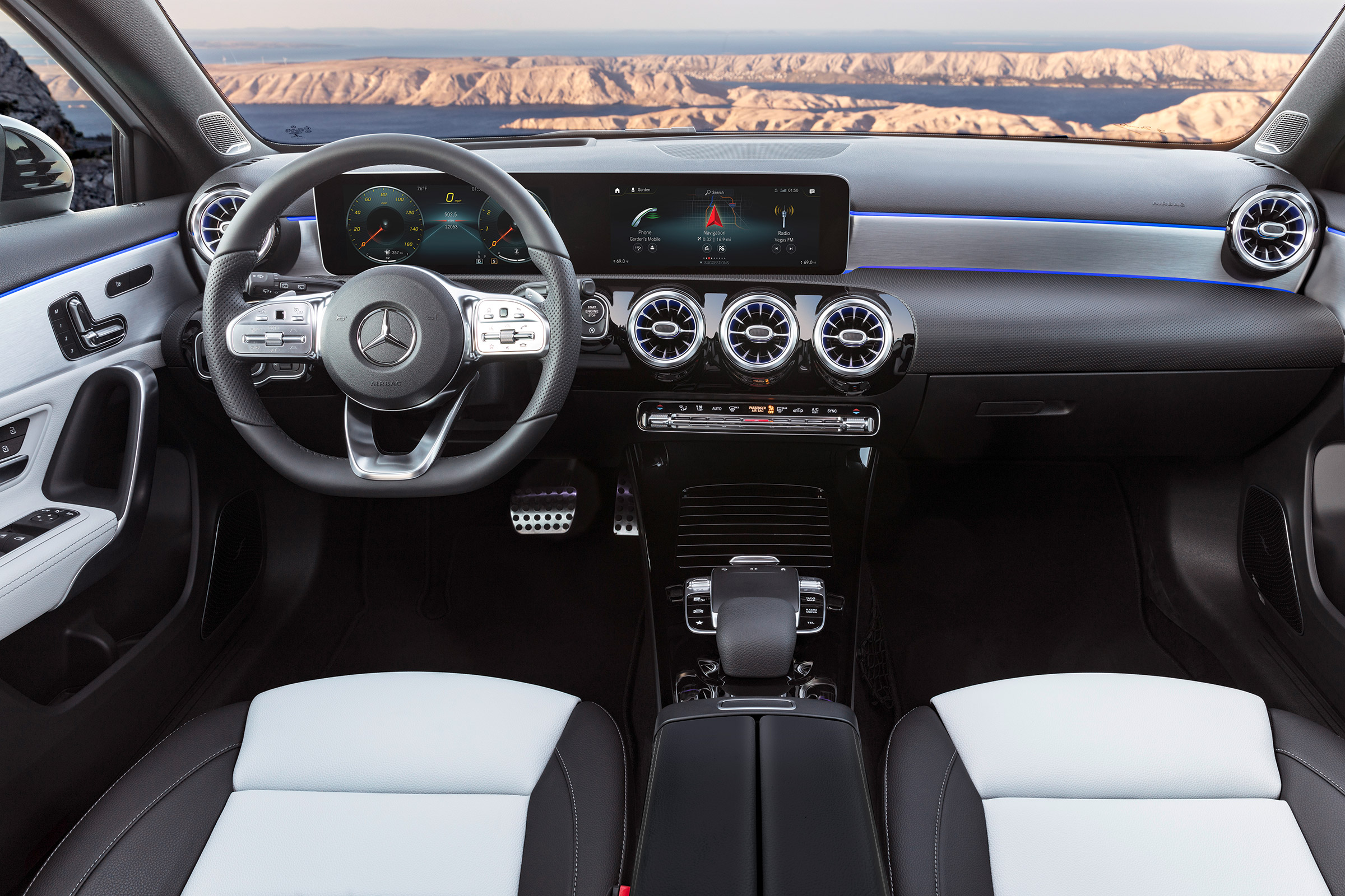 New Mercedes A-Class - dash