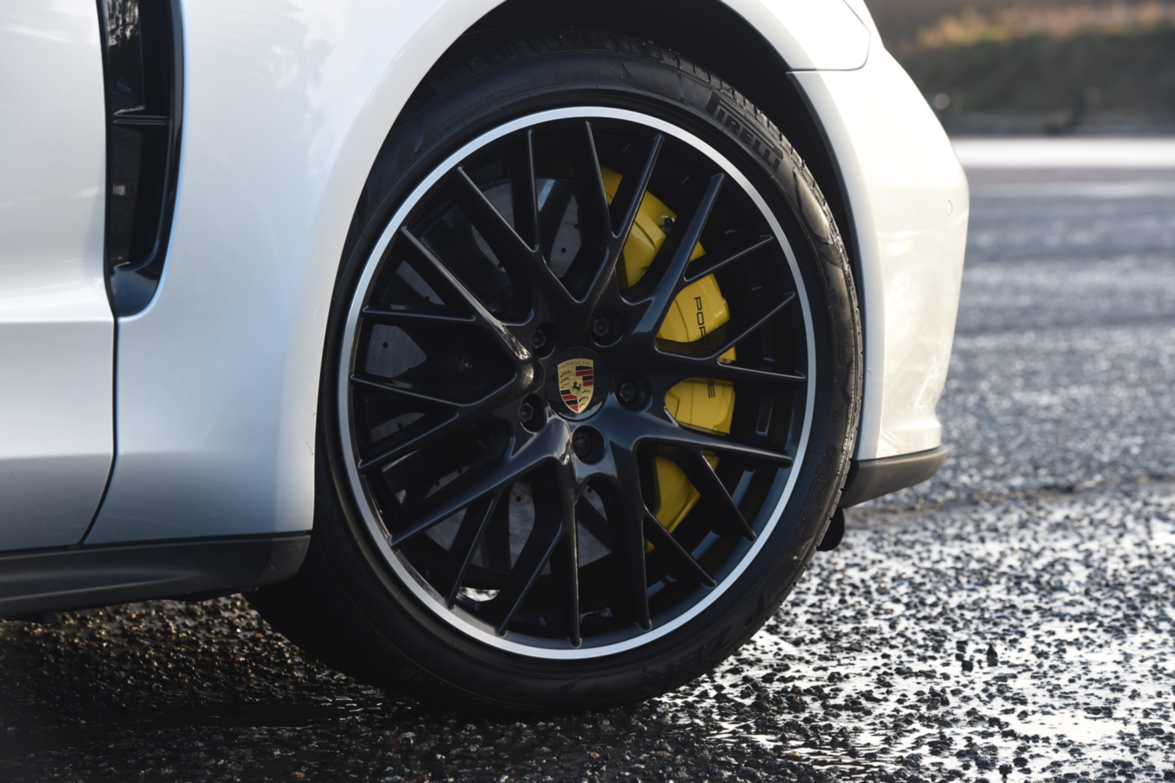 Porsche Panamera Sport Turismo alloy wheel