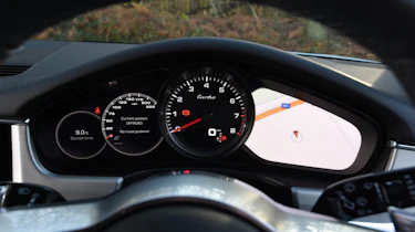 Porsche Panamera Sport Turismo dash
