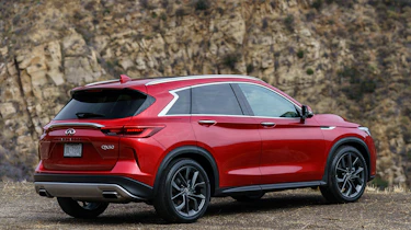 Infiniti QX50 - rear