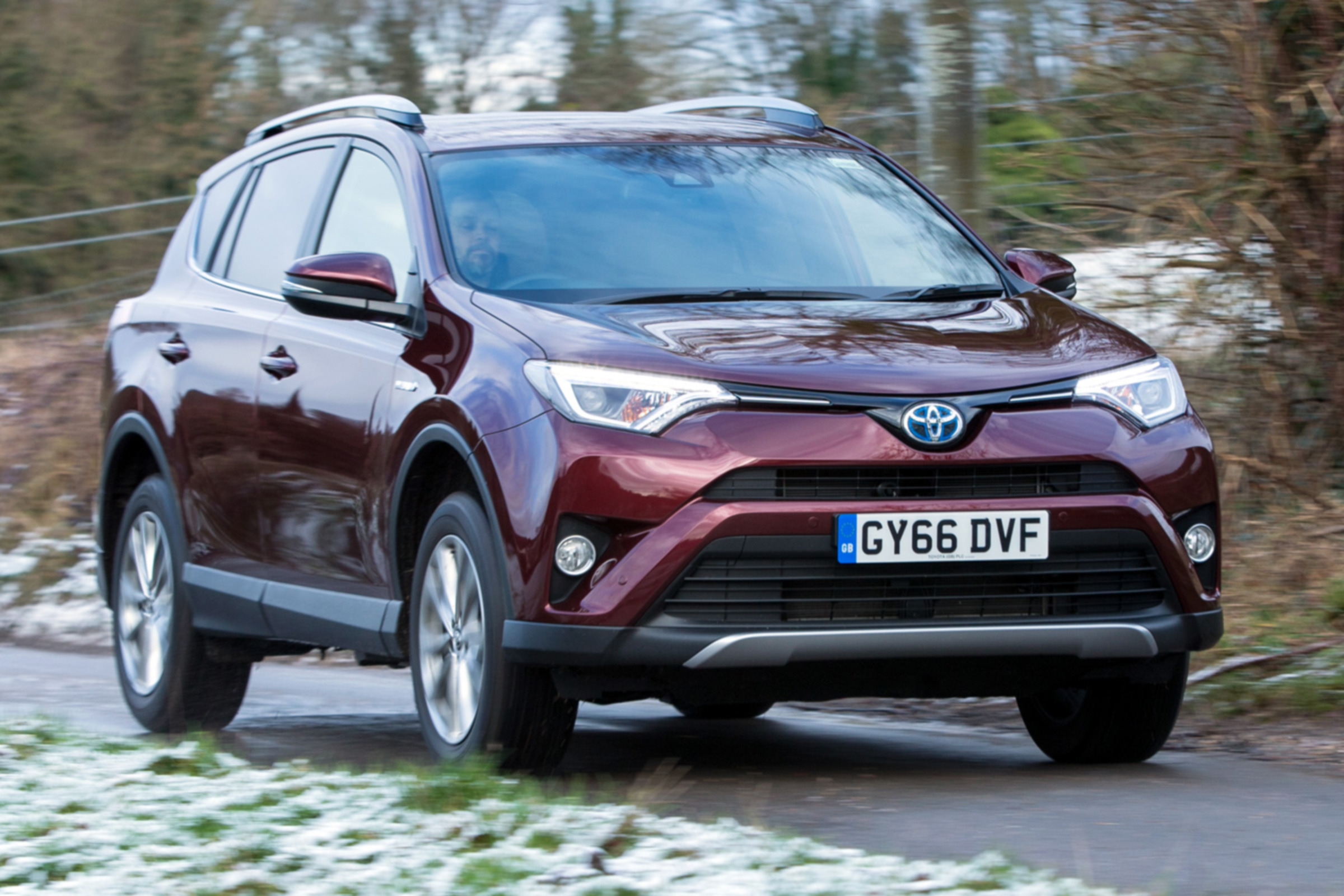 Toyota RAV4 front snow