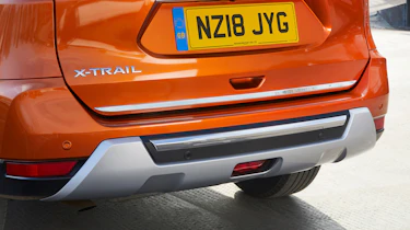 Nissan X-Trail Platinum Edition - back bumper