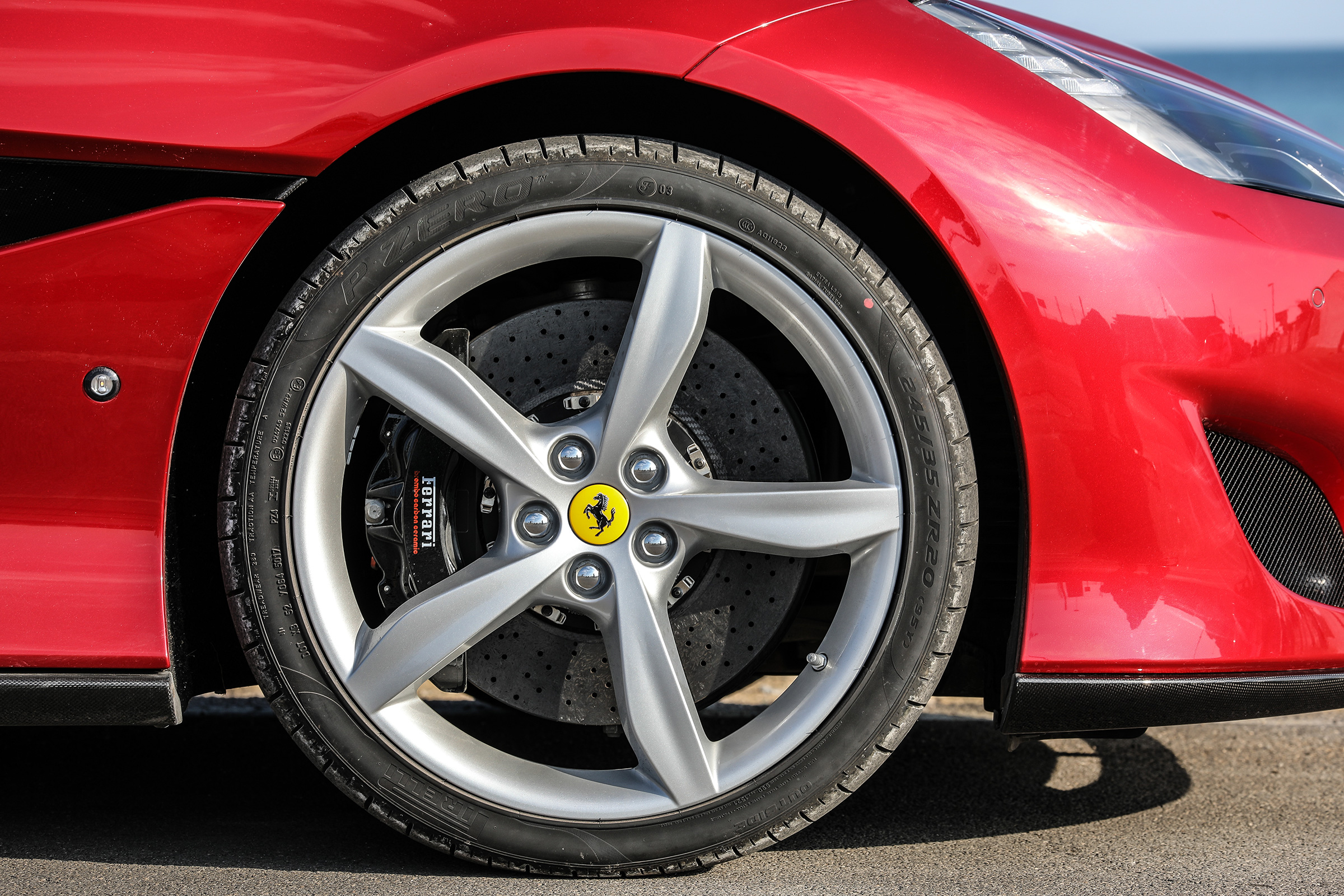 Ferrari Portofino - wheel