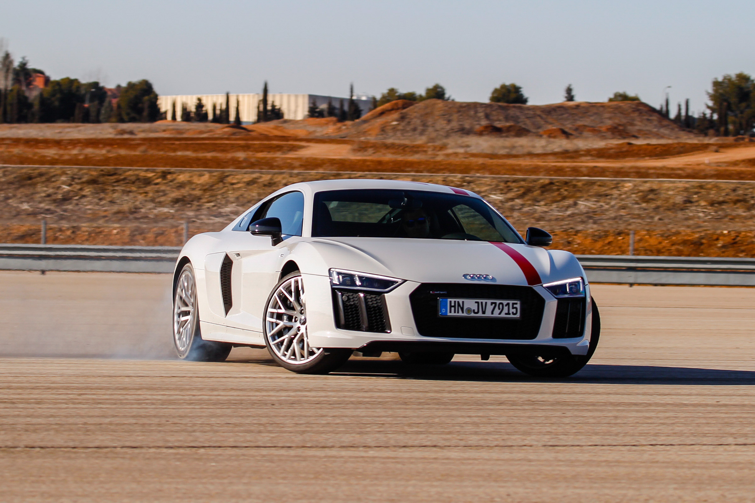 Audi R8 RWS - front drift