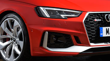Audi RS 4 Avant - front detail