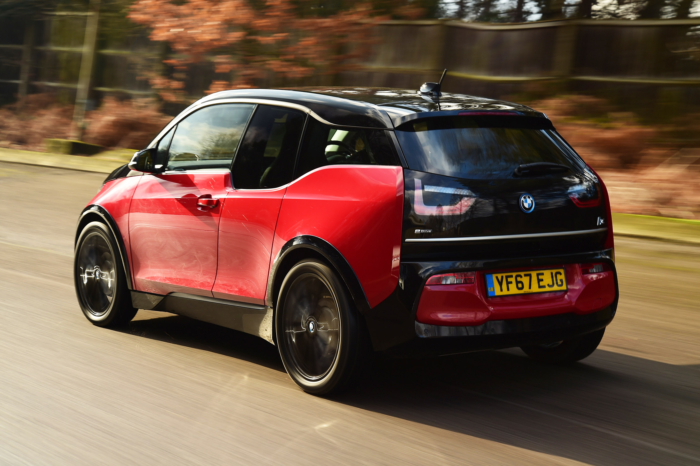BMW i3s - rear