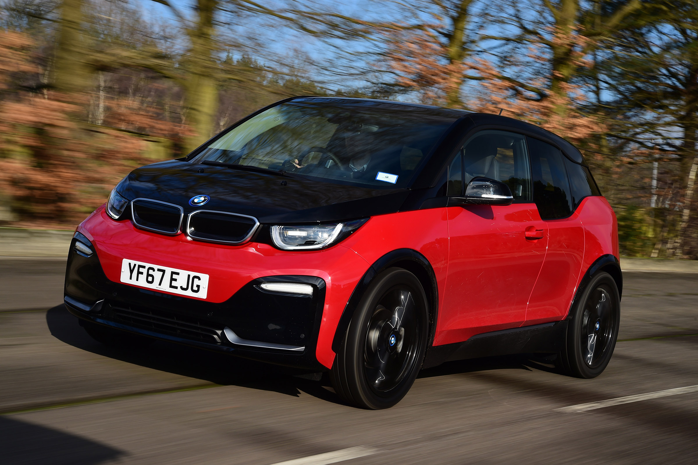 BMW i3s - front
