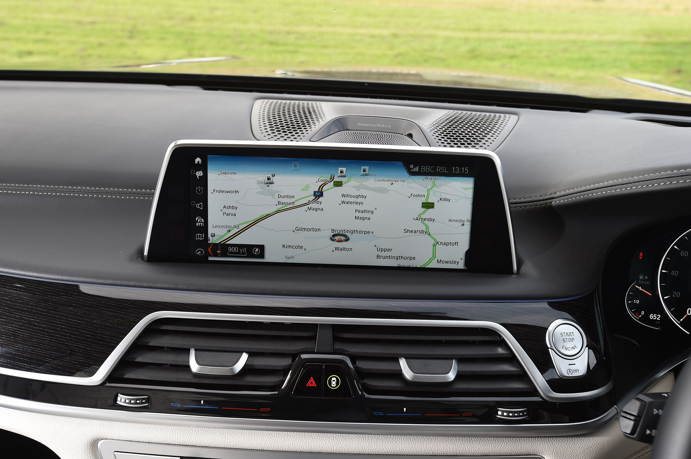 BMW 7 Series - sat-nav