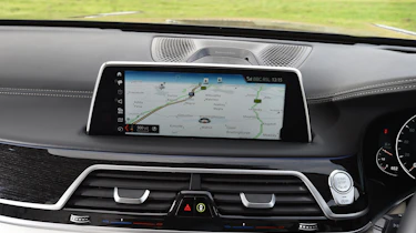 BMW 7 Series - sat-nav