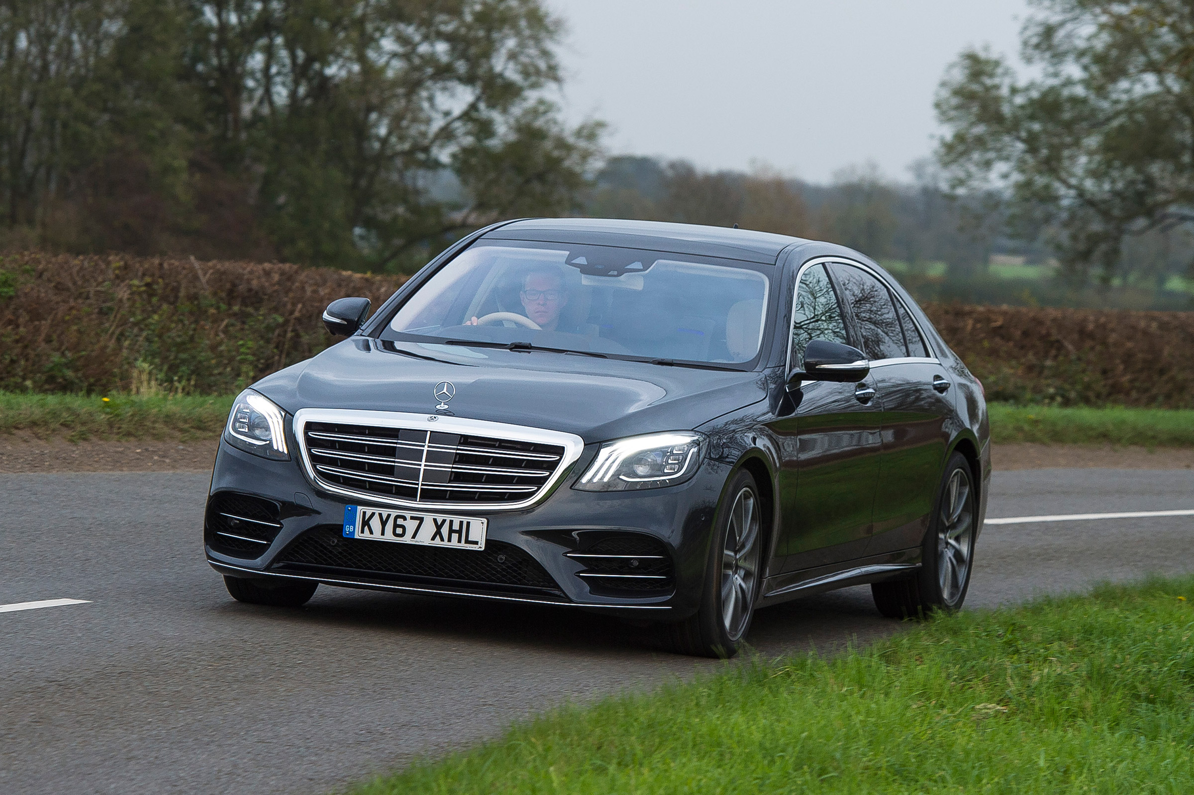 Mercedes S-Class - front action