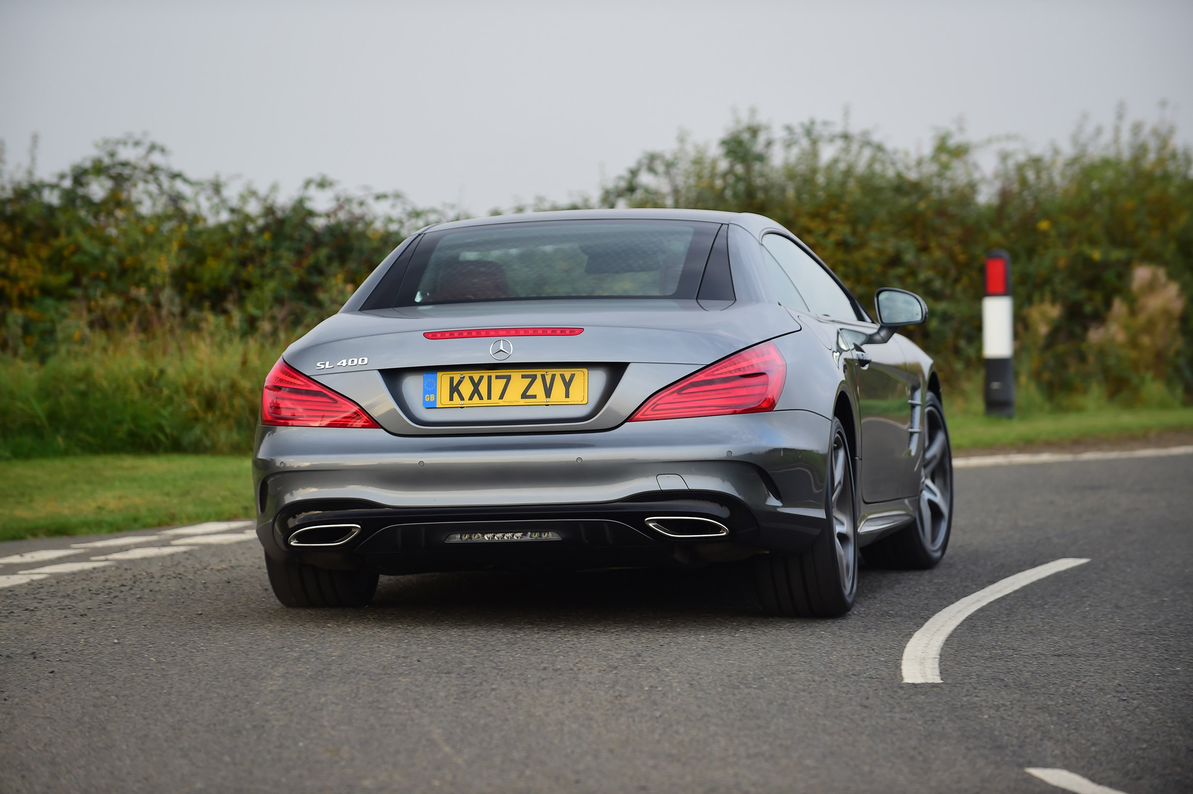 Mercedes SL 400 - rear cornering