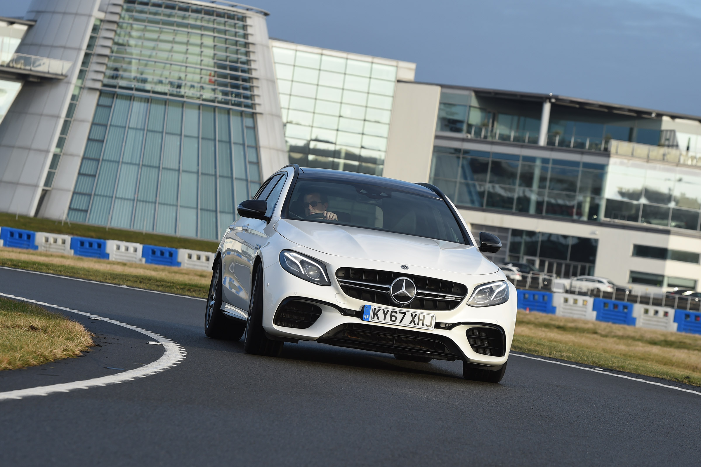 Mercedes-AMG E 63 S long termer - first report front cornering
