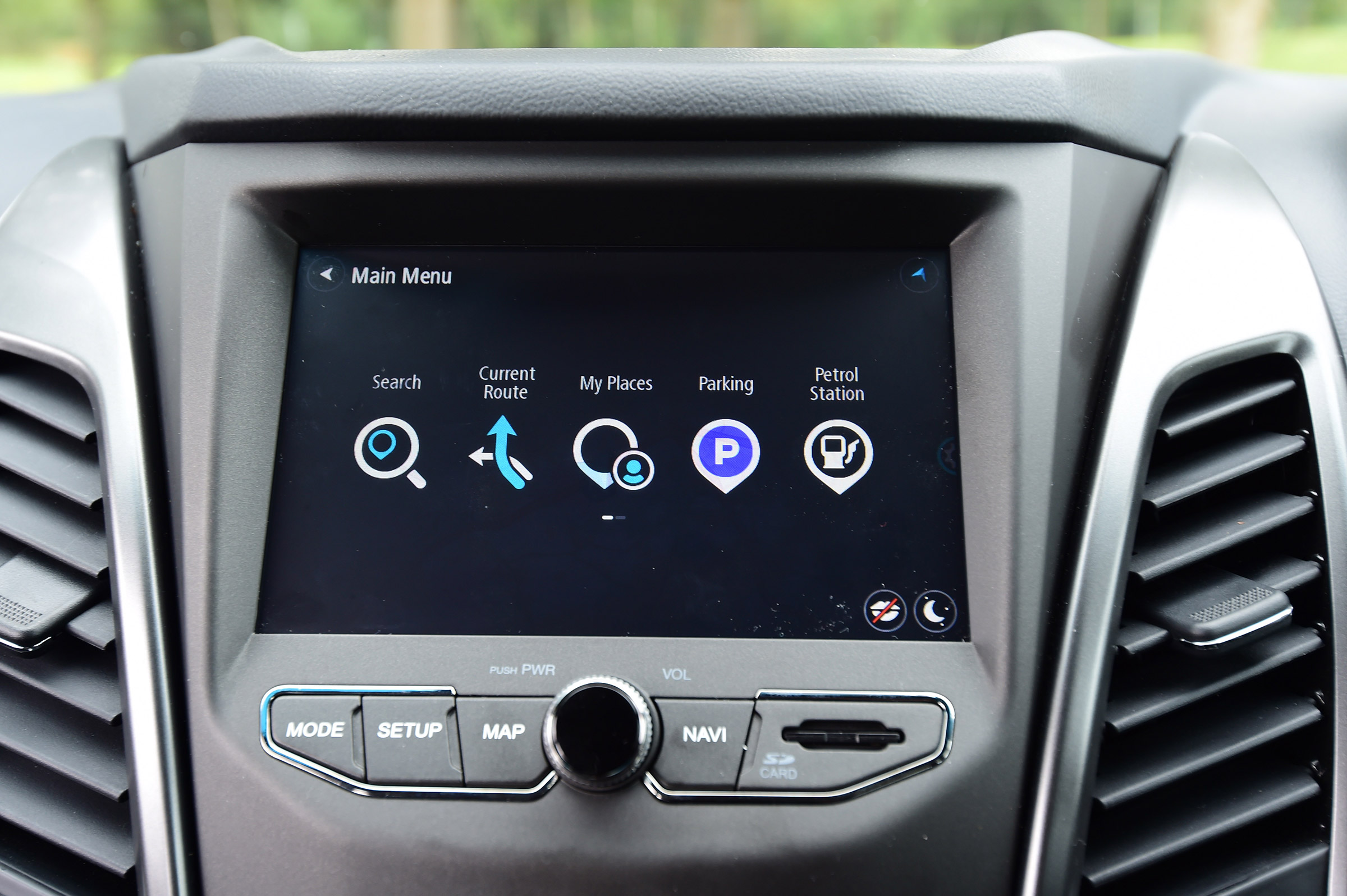 SsangYong Korando - infotainment