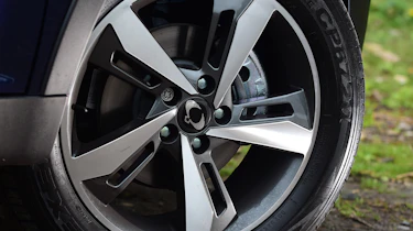 SsangYong Korando - wheel