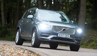 Volvo XC90 T8 - front action