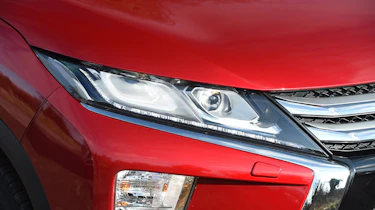 Mitsubishi Eclipse Cross First Edition - front light