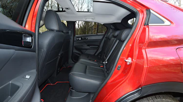 Mitsubishi Eclipse Cross First Edition - rear seats
