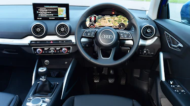 Audi Q2 - dash