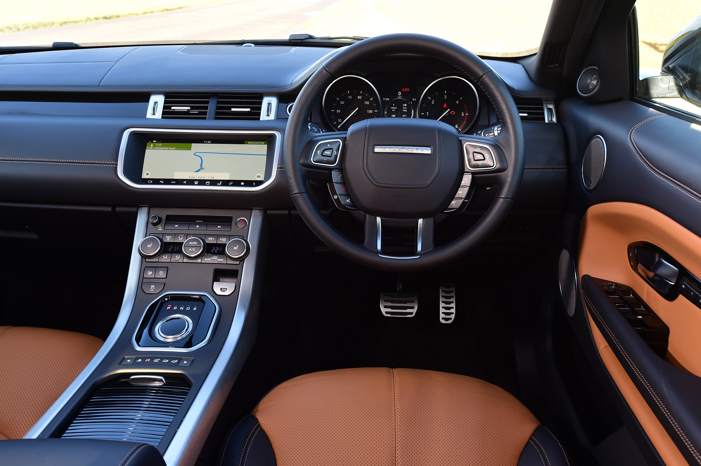 Range Rover Evoque SD4 - dash