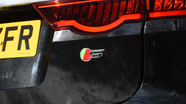 Jaguar XF Sportbrake 3.0 diesel S - S badge