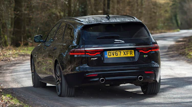 Jaguar XF Sportbrake 3.0 diesel S - rear