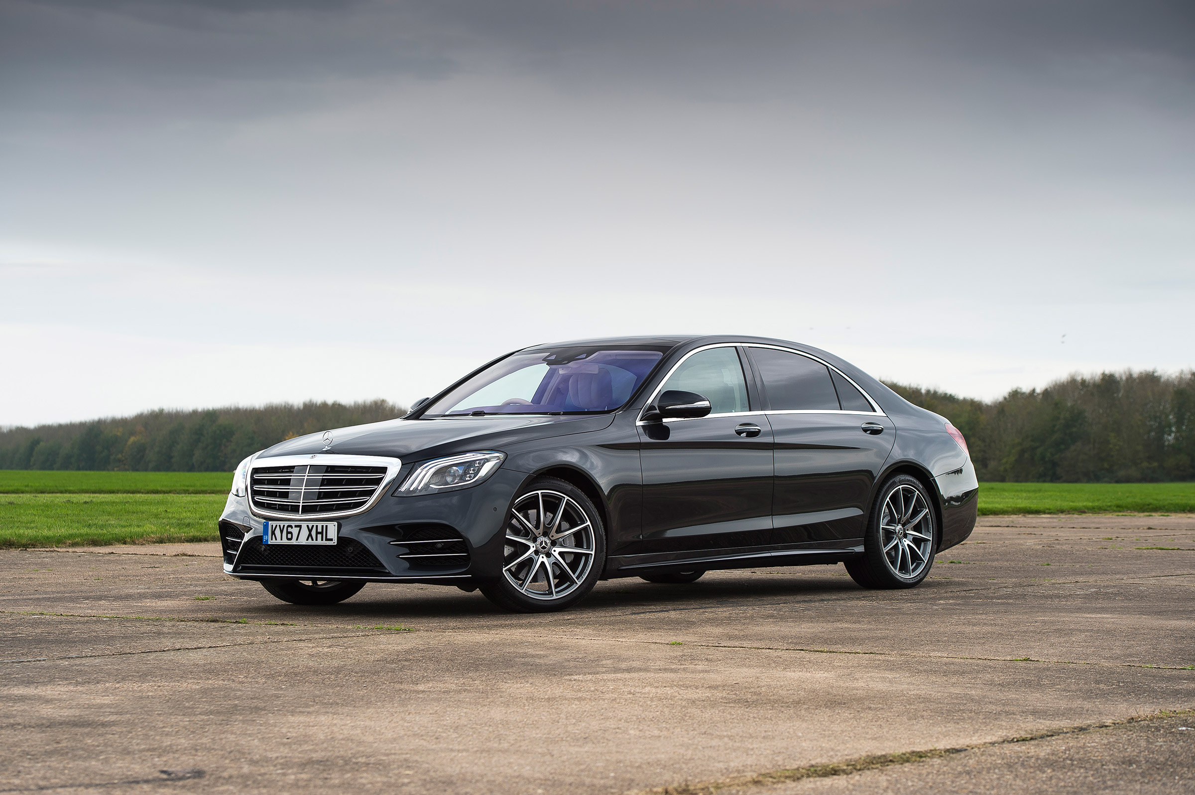 Mercedes S-Class - front static