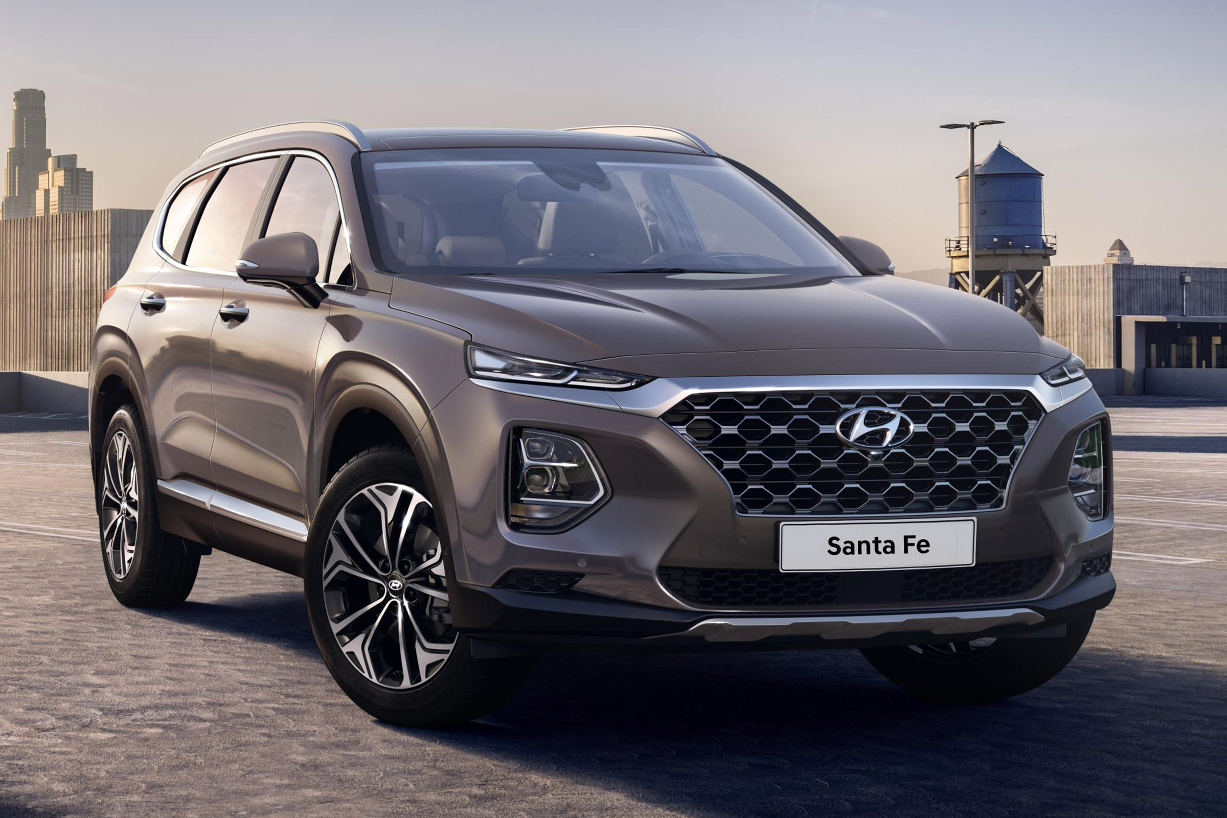 New Hyundai Santa Fe - front