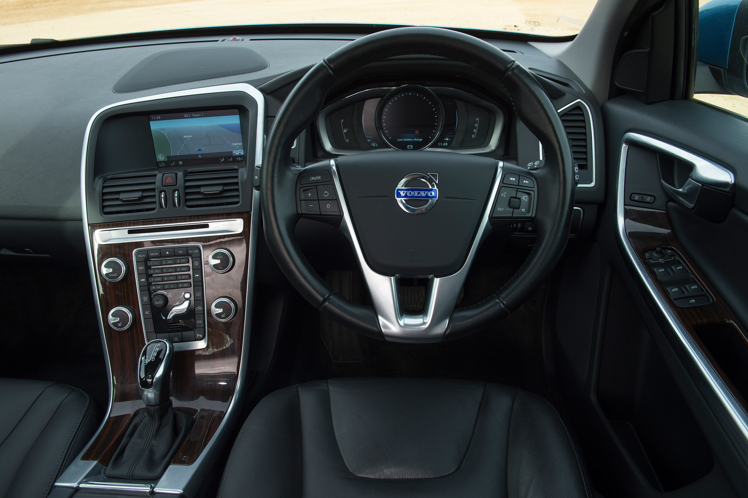 Used Volvo XC60 - dash