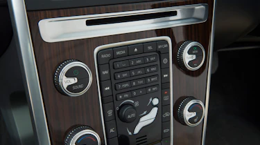 Used Volvo XC60 - centre console