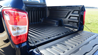 SsangYong Musso - loading bay