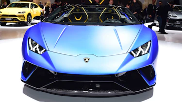 Lamborghini Huracan Performante Spyder head on