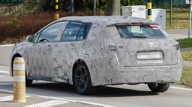 Toyota Auris Touring Sports - spyshot 12