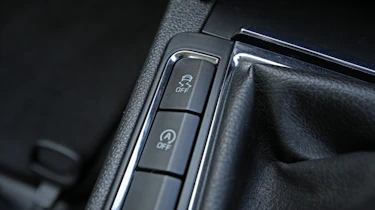 Used Skoda Superb buttons