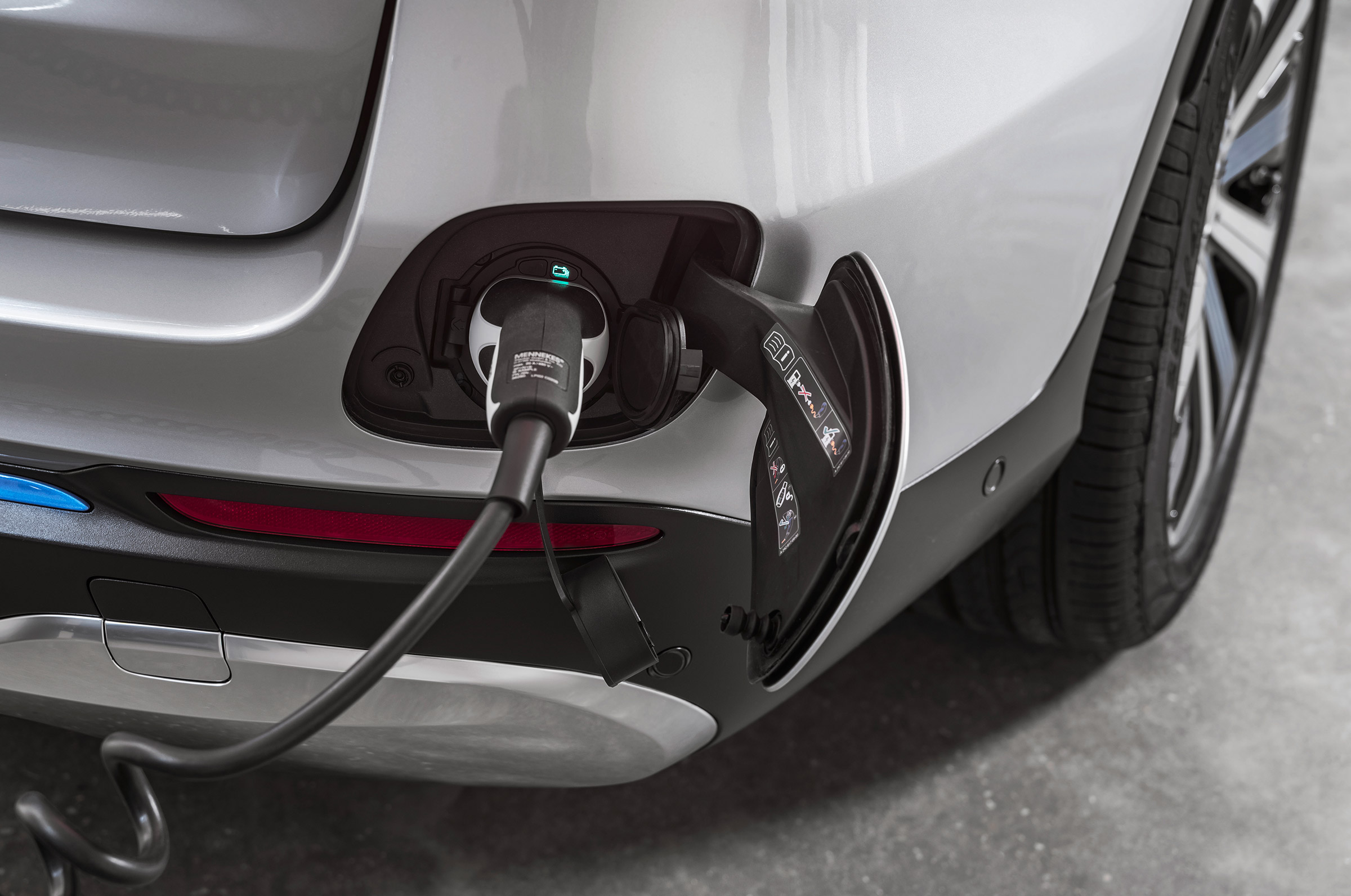 Mercedes GLC F-CELL - charge