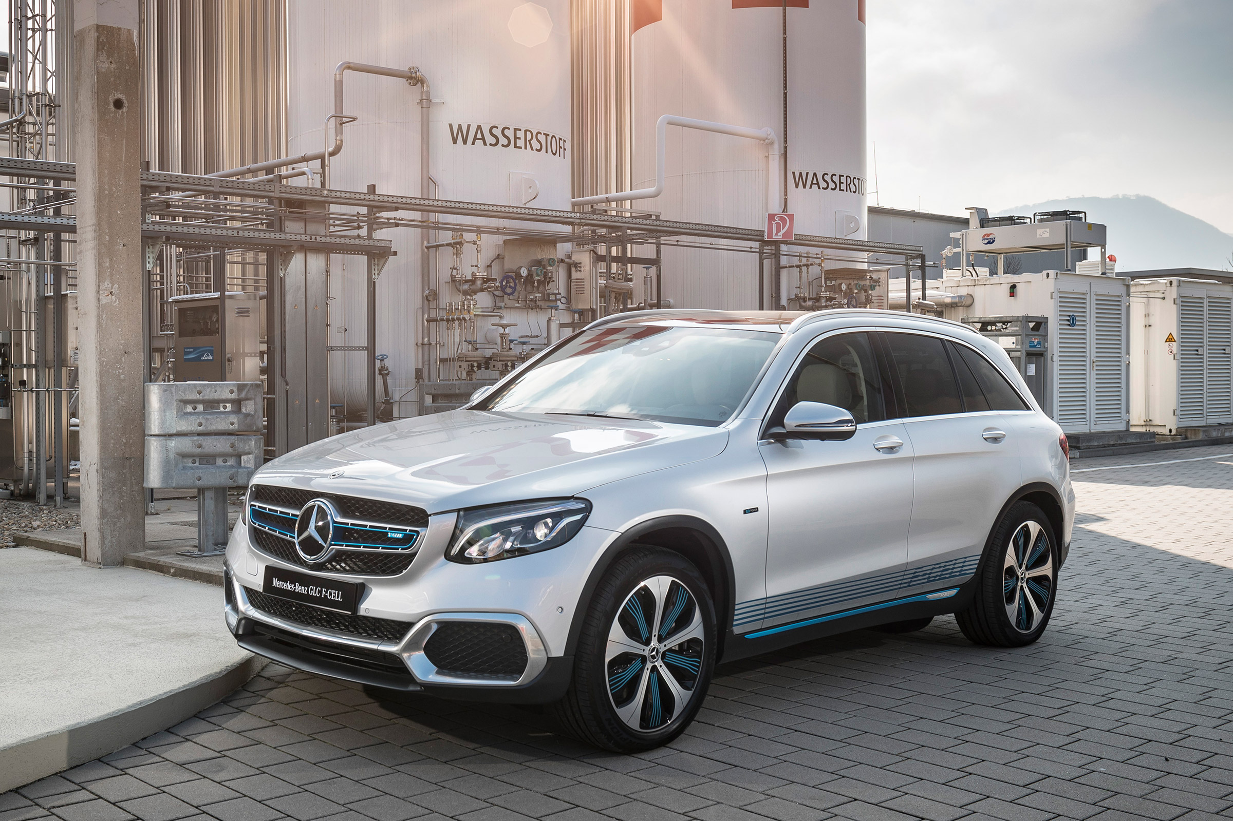 Mercedes GLC F-CELL - static