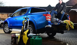 Mitsubishi L200 - rear
