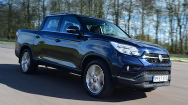 SsangYong Musso - front