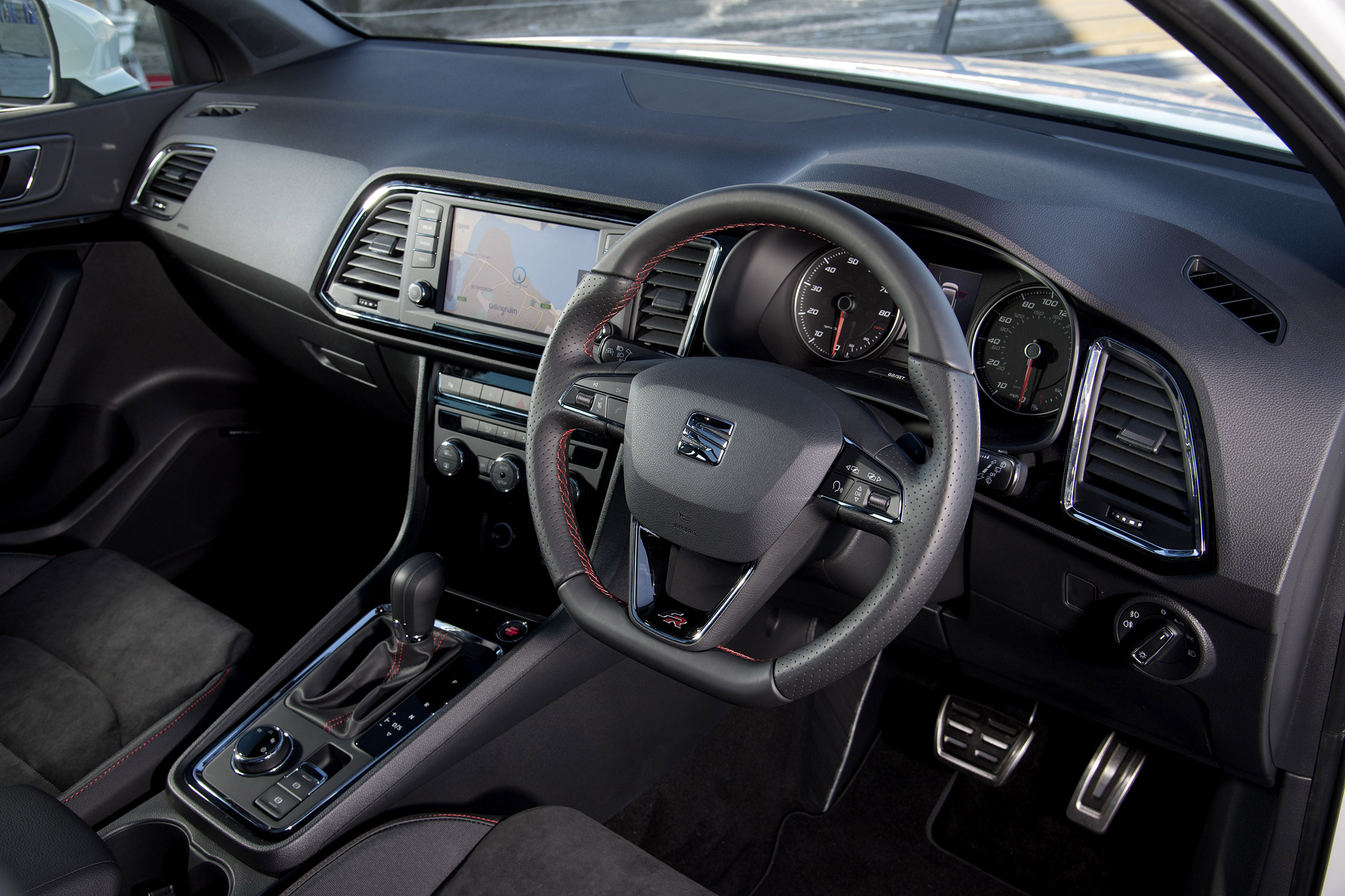 SEAT Ateca 2.0 TSI - cabin
