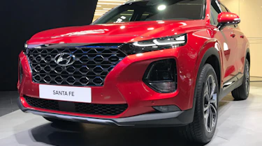 New 2018 Hyundai Santa Fe front grille