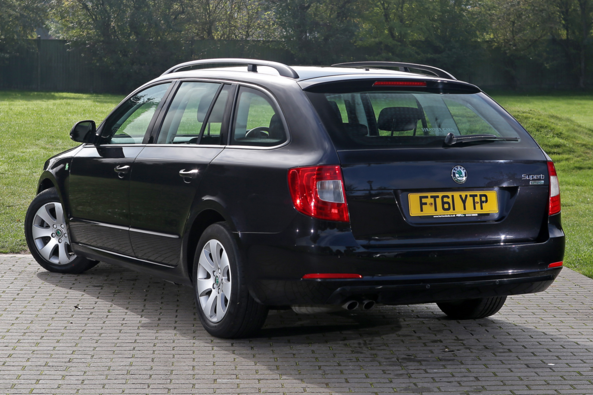 Used Skoda Superb rear